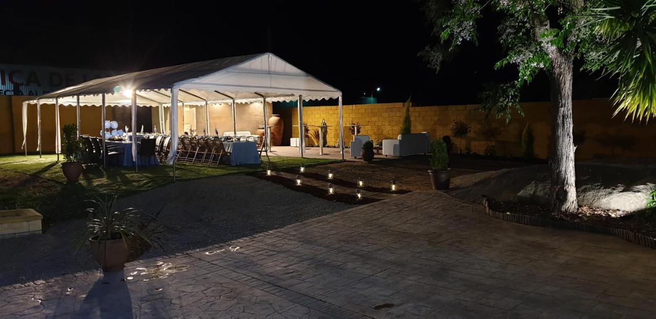 Casa Rural La Piedra De Juana Malpartida de Cáceres المظهر الخارجي الصورة